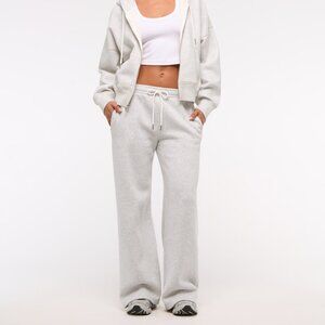 Abercrombie & Fitch Women's High Rise Wide Leg Sunday Sweatpants